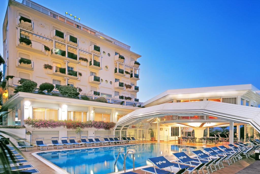 Atlantic Hotel & Spa Riccione Exteriér fotografie