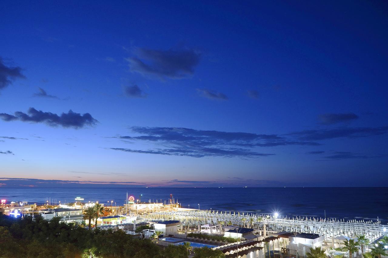 Atlantic Hotel & Spa Riccione Exteriér fotografie